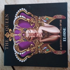 The Queen Eloise Eye shadow palette